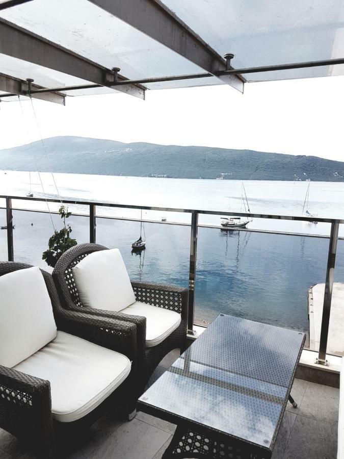 Apartments Admiral Herceg Novi Exterior photo